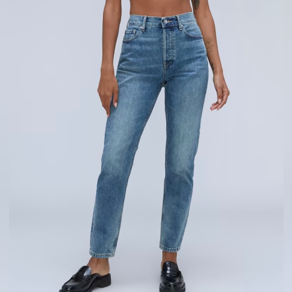 Everlane 90s cheeky jean